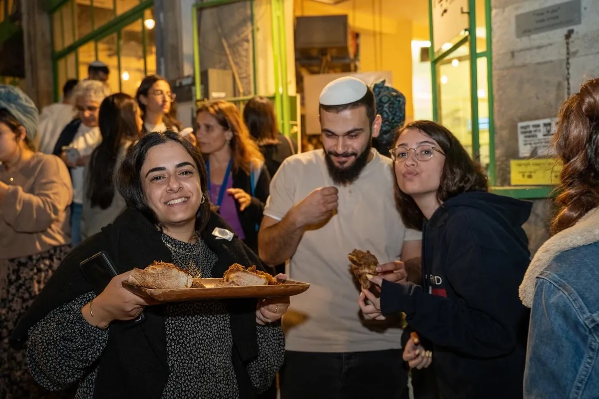נופש הוקרה צוותים במלון אוריינט   תמונה מהפקה של שוש 2